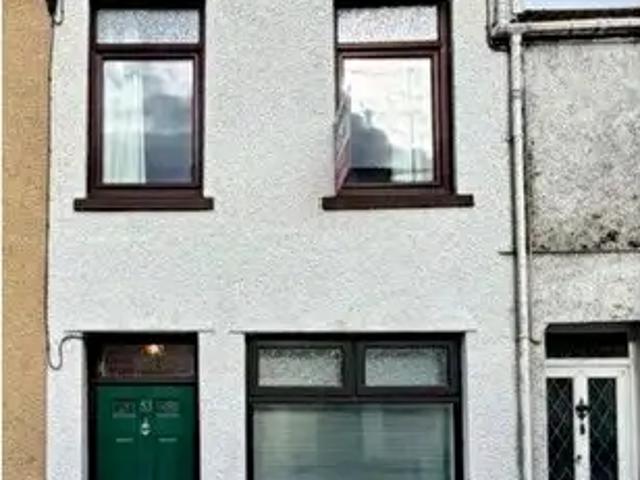 Apartment for rent in Gadlys, Aberdare