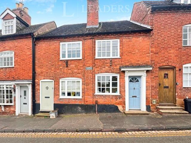 Apartment for rent in Castle Green, Green Close