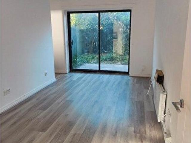 Apartment for rent in The Meadows, Haddon