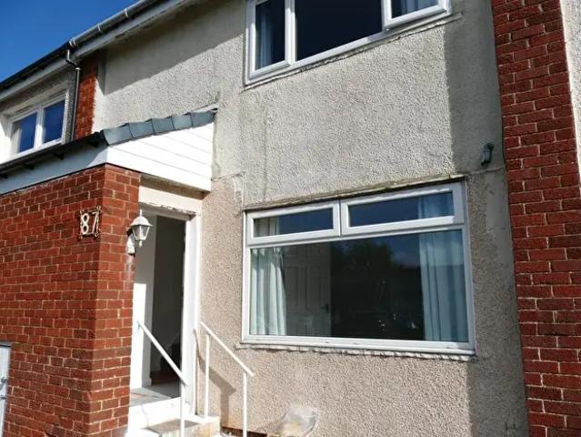 Apartment for rent in Priesthill, Glasgow