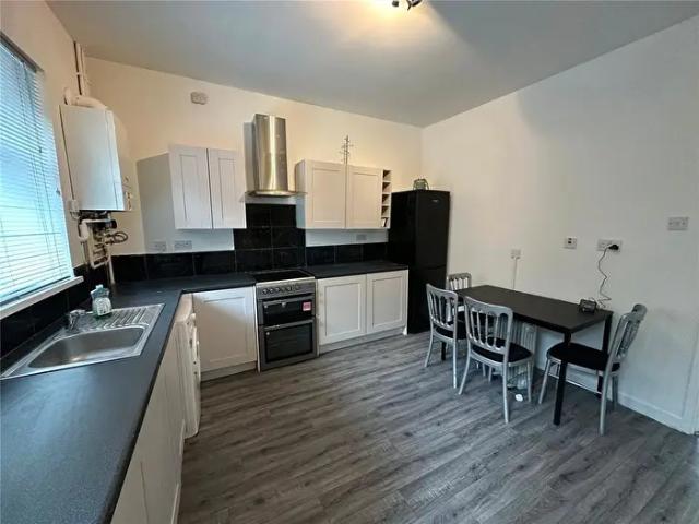 Apartment for rent in Cwm Clydach, Clydach Vale