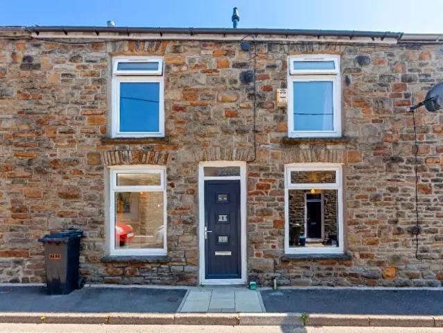 Apartment for rent in Bedlinog