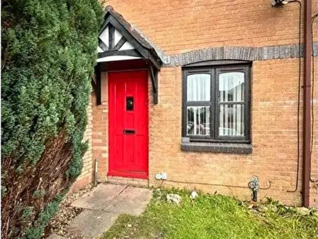 Apartment for rent in Parc Gwernfadog, Ynystawe