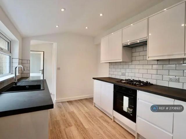 Apartment for rent in Phillipstown, New Tredegar