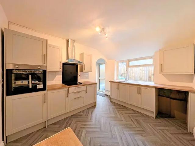 Apartment for rent in Abercynon