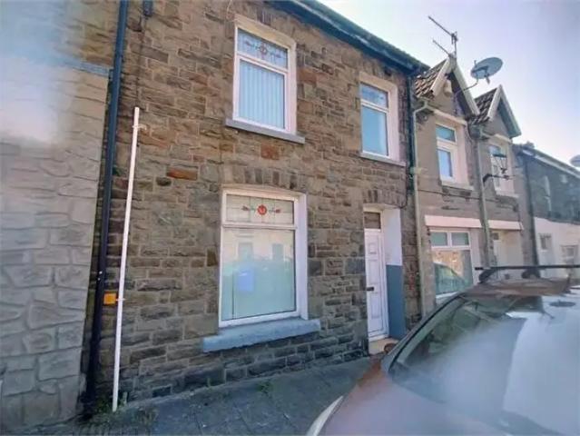 Apartment for rent in Tylorstown, Wales