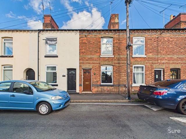 Apartment for rent in Winshill, Beamhurst