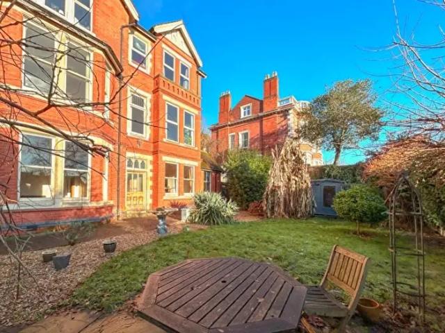 Apartment for rent in The Park, City of Nottingham