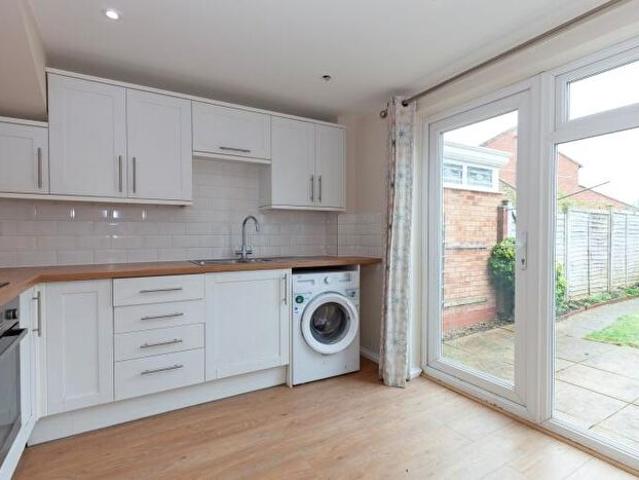 Apartment for rent in Thrupp, Evershot