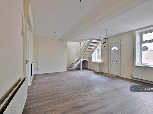 Apartment for rent in Robertstown, Trecynon