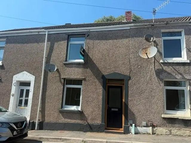 Apartment for rent in Cwmbwrla, Nangreaves