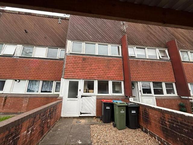 Apartment for rent in Fullers Slade, Galley Hill
