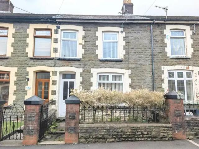 Apartment for rent in Maerdy, Wales