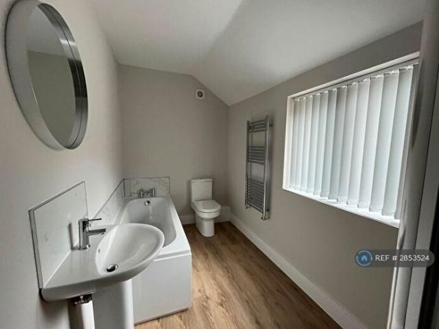 Apartment for rent in Caldermill, East Midlands