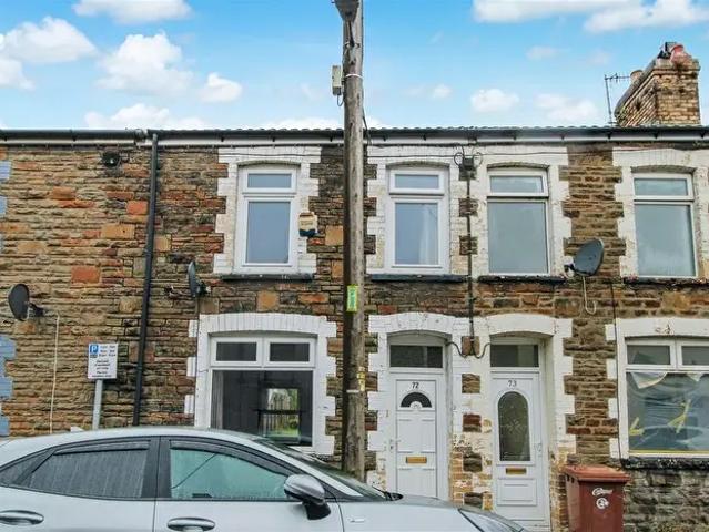 Apartment for rent in Gilfach, Bargoed