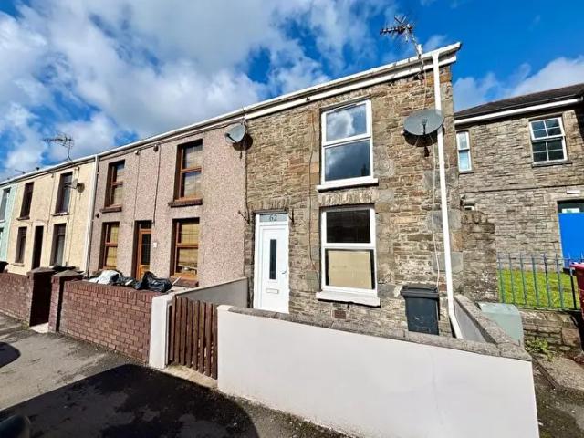 Apartment for rent in Pontardawe, Pontardawe, Clydach