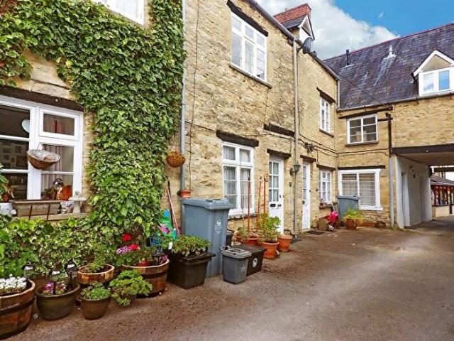 Apartment for rent in Black Bourton, Oxfordshire
