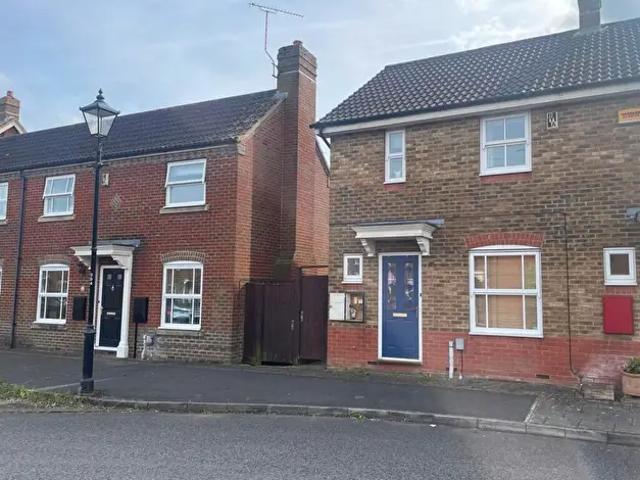Apartment for rent in Coldharbour, Fairford Leys