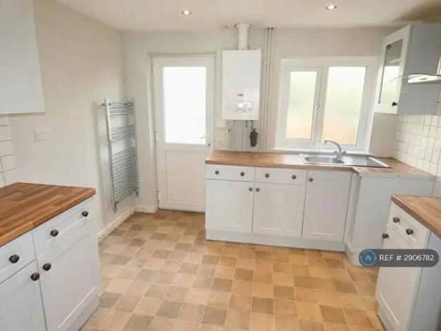 Apartment for rent in Cimla, Neath