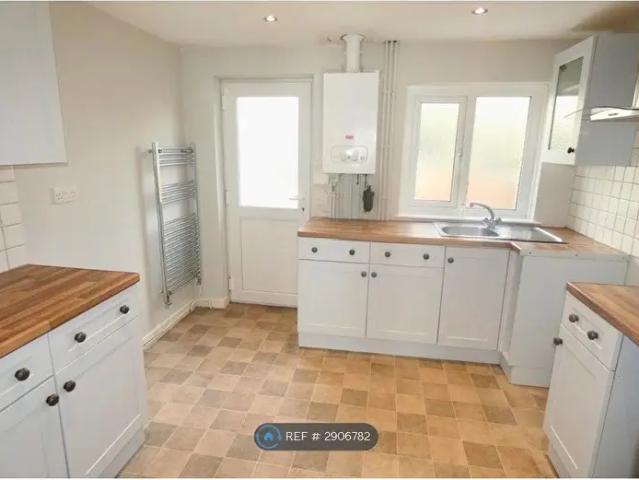 Apartment for rent in Cimla, Neath