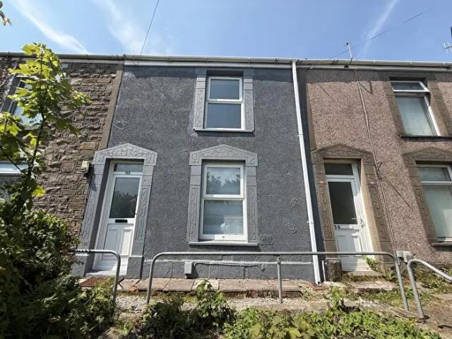 Apartment for rent in Mynyddbach, Nangreaves