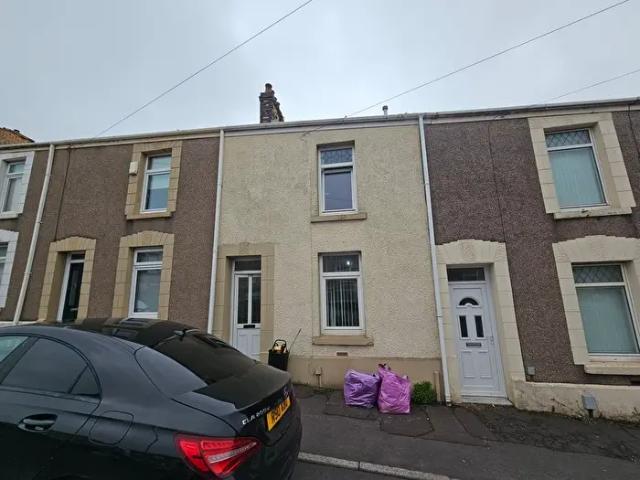 Apartment for rent in Waun-Gron, Swansea