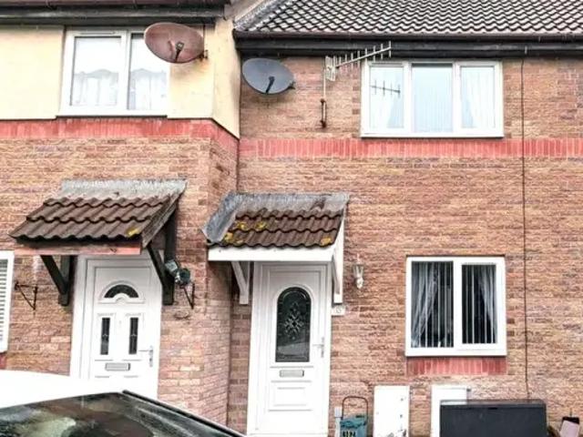 Apartment for rent in Box, Llanelli