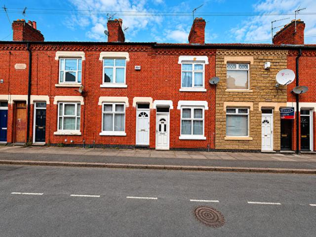 Apartment for rent in West End, Old Wharf