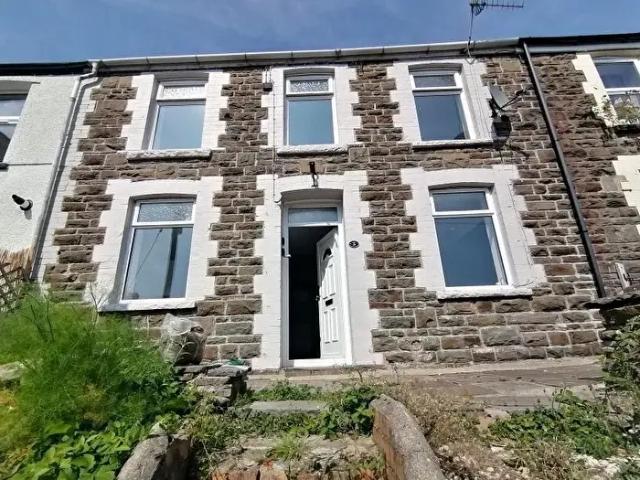 Apartment for rent in Ferndale, Wales