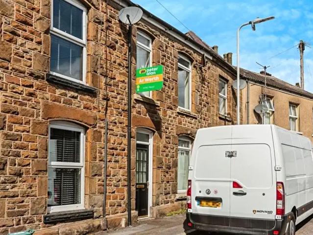 Apartment for rent in Morriston, Swansea