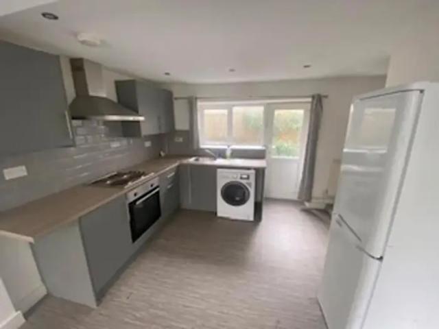 Apartment for rent in Porth