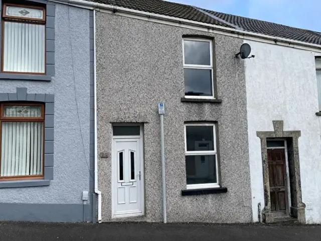 Apartment for rent in Plasmarl, Swansea