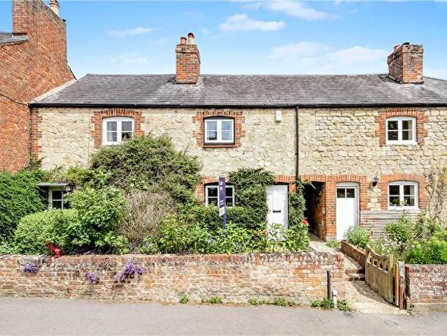 Apartment for rent in Marston, The Slade