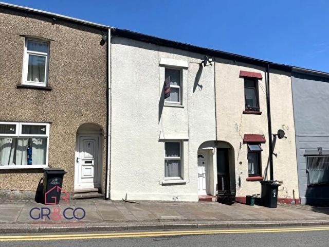 Apartment for rent in Sirhowy, Wales