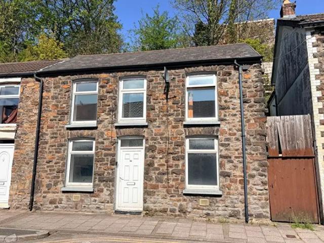 Apartment for rent in Porth