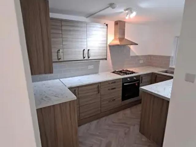 Apartment for rent in Porth