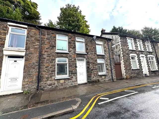 Apartment for rent in Porth