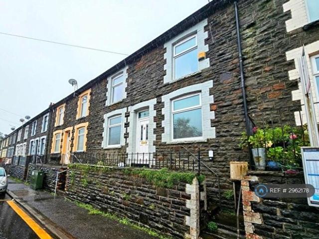 Apartment for rent in Ferndale, Wales