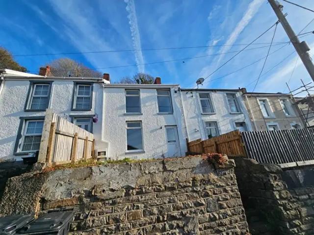 Apartment for rent in Cimla, Briton Ferry