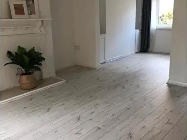 Apartment for rent in Port Tennant, Swansea