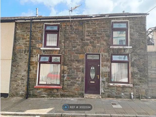 Apartment for rent in Pentre, Ton Pentre