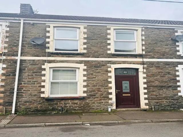 Apartment for rent in Cimla, Neath