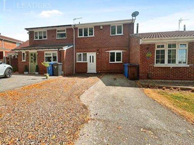 Apartment for rent in Oakwood, East Midlands