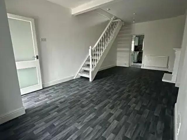 Apartment for rent in Port Tennant, Swansea