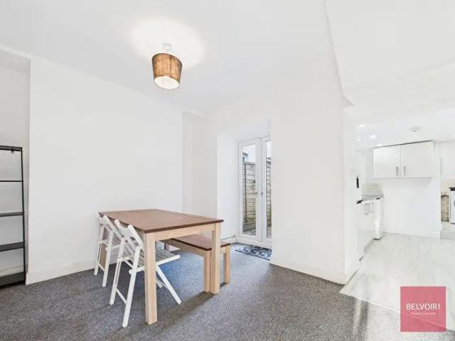 Apartment for rent in Port Tennant, Swansea