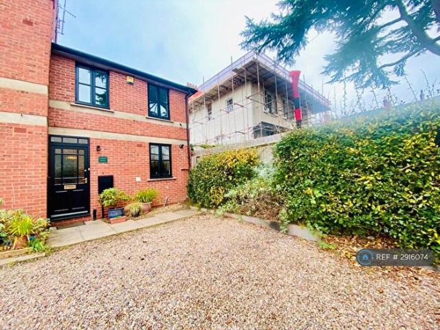 Apartment for rent in Milverton, Green Close