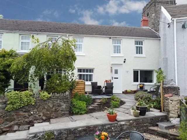 Apartment for rent in Llantrisant