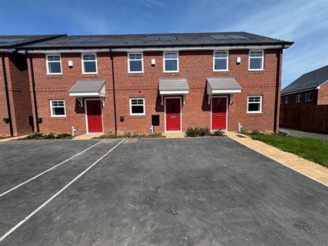 Apartment for rent in Keresley Green, Keresley