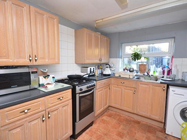 Apartment for rent in Desborough