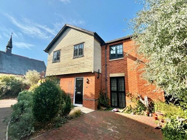 Apartment for rent in Green Park, Milton Keynes